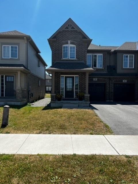 79 Heron St, Welland, L3C0G8 | Image 2