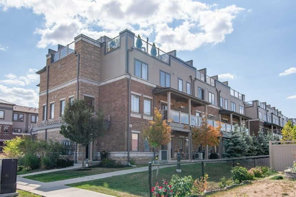 Townhouse sold at A4-70 Willowrun Drive, Kitchener, N2A 0J3 - MLS: X5759070