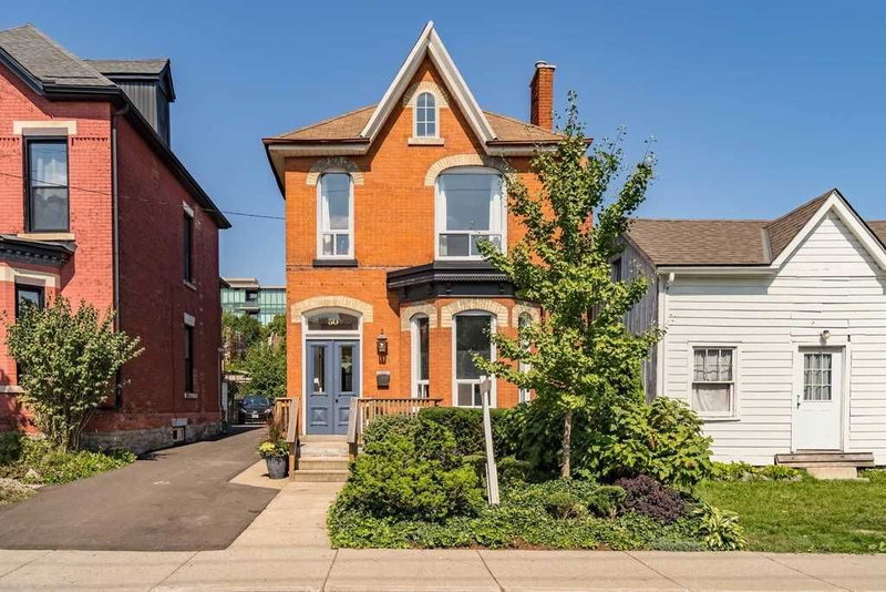 50 Barton St W, Hamilton, L8L 1A4 | Image 2
