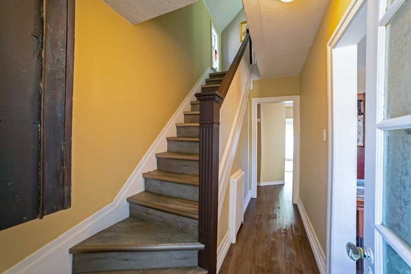 4471 First Ave, Niagara Falls, L2E 4G1 | Image 3