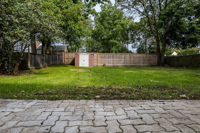 331 Fielden Ave, Port Colborne, L3K 4T8 | Image 3