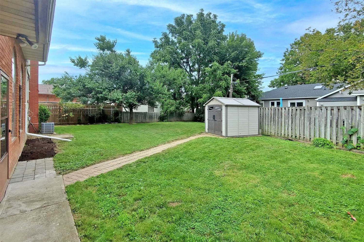 Listing Image 31