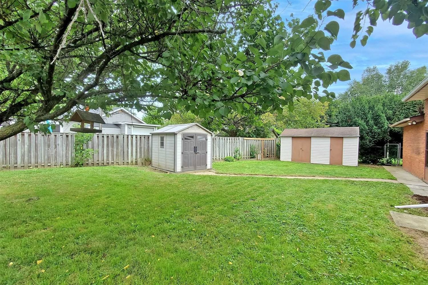 Listing Image 32