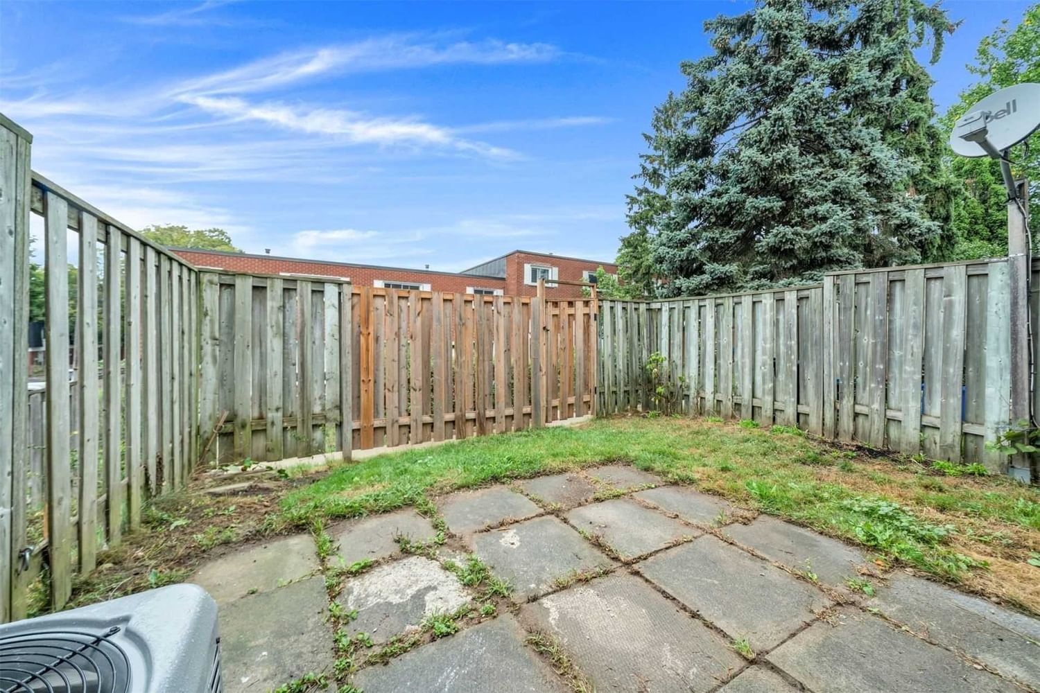 Listing Image 26