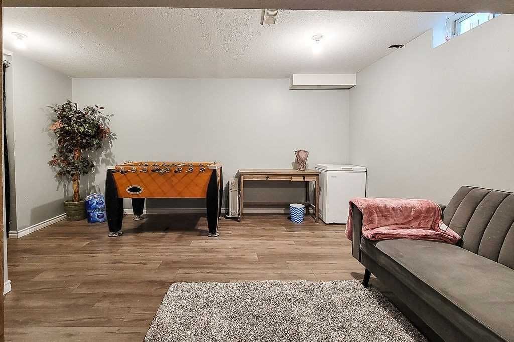 Listing Image 25