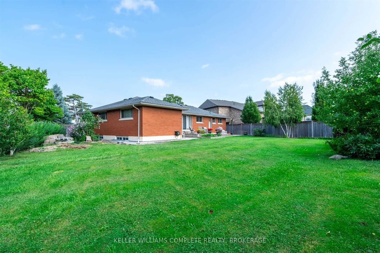 Listing Image 32