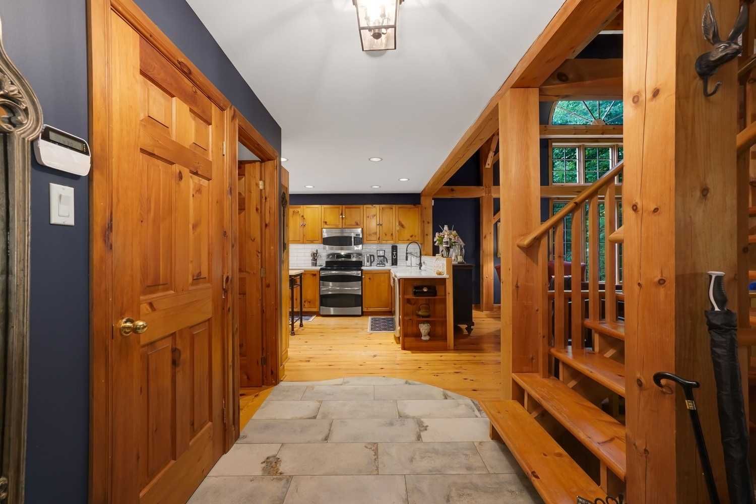 Listing Image 22