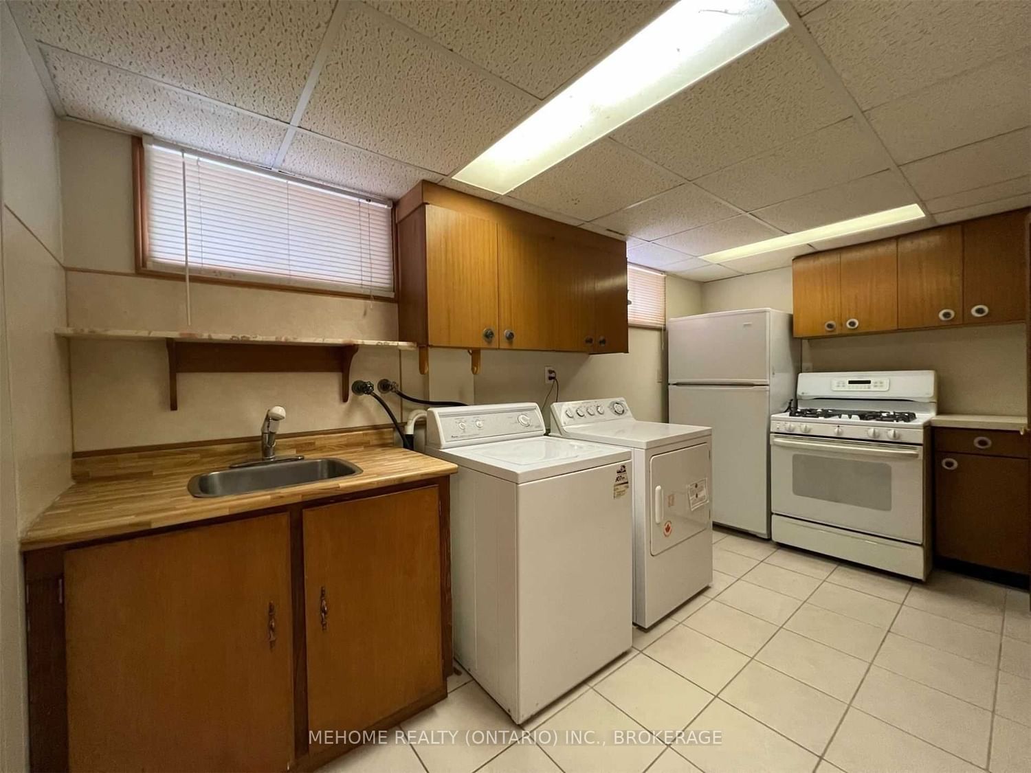 Listing Image 25