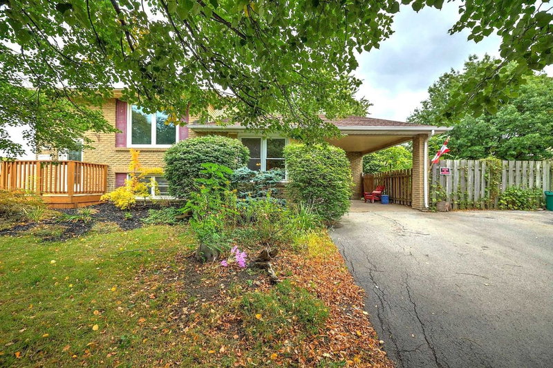 30 Deborah Crt, St. Catharines, L2P 3R6 | Image 2