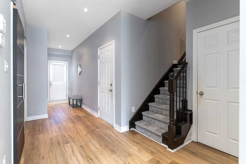 70 Galileo Dr, Hamilton, L8E0H1 | Image 3