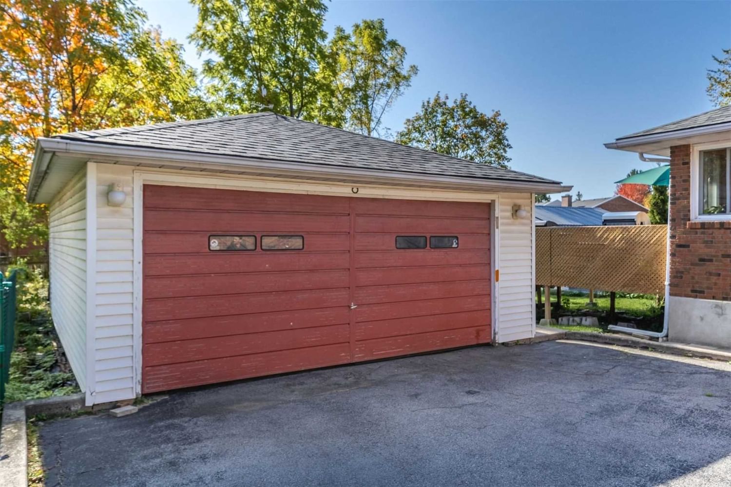 Listing Image 22