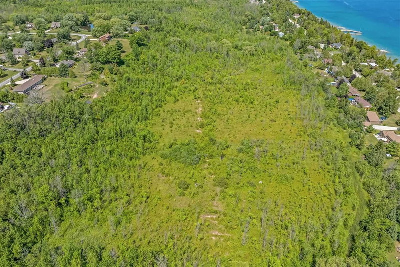 454 Balmy Beach Rd, Georgian Bluffs, N4K 5N4 | Image 2