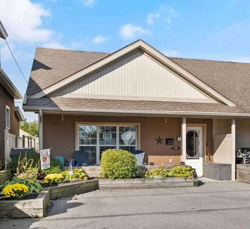 19 Knoll St, Port Colborne, L3K 5A4 | Image 3