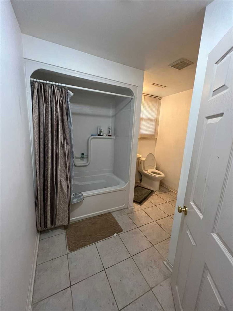 675 King St, Port Colborne, L3K4H9 | Image 2