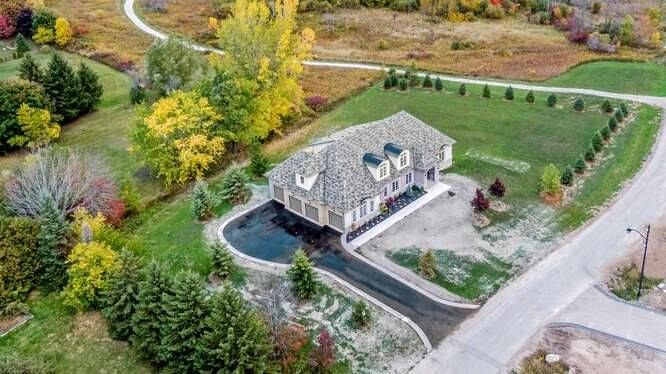 161 Perryman Crt, Erin, N0B1H0 | Image 2