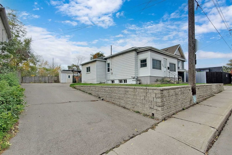 266 Beach Rd, Hamilton, L8L 4B2 | Image 2
