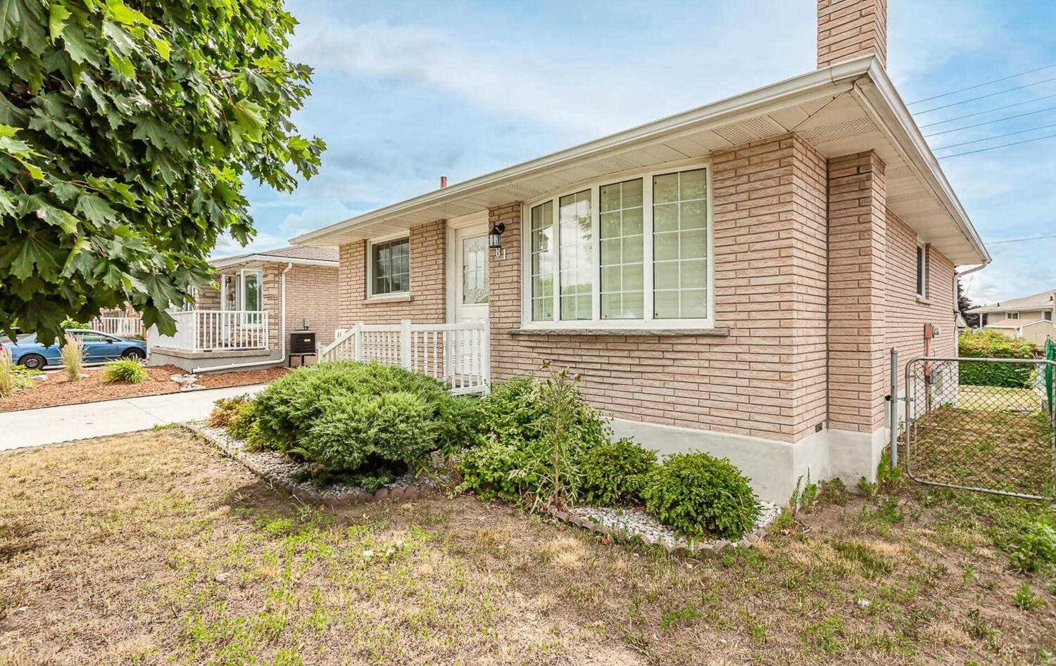 Listing Image 3