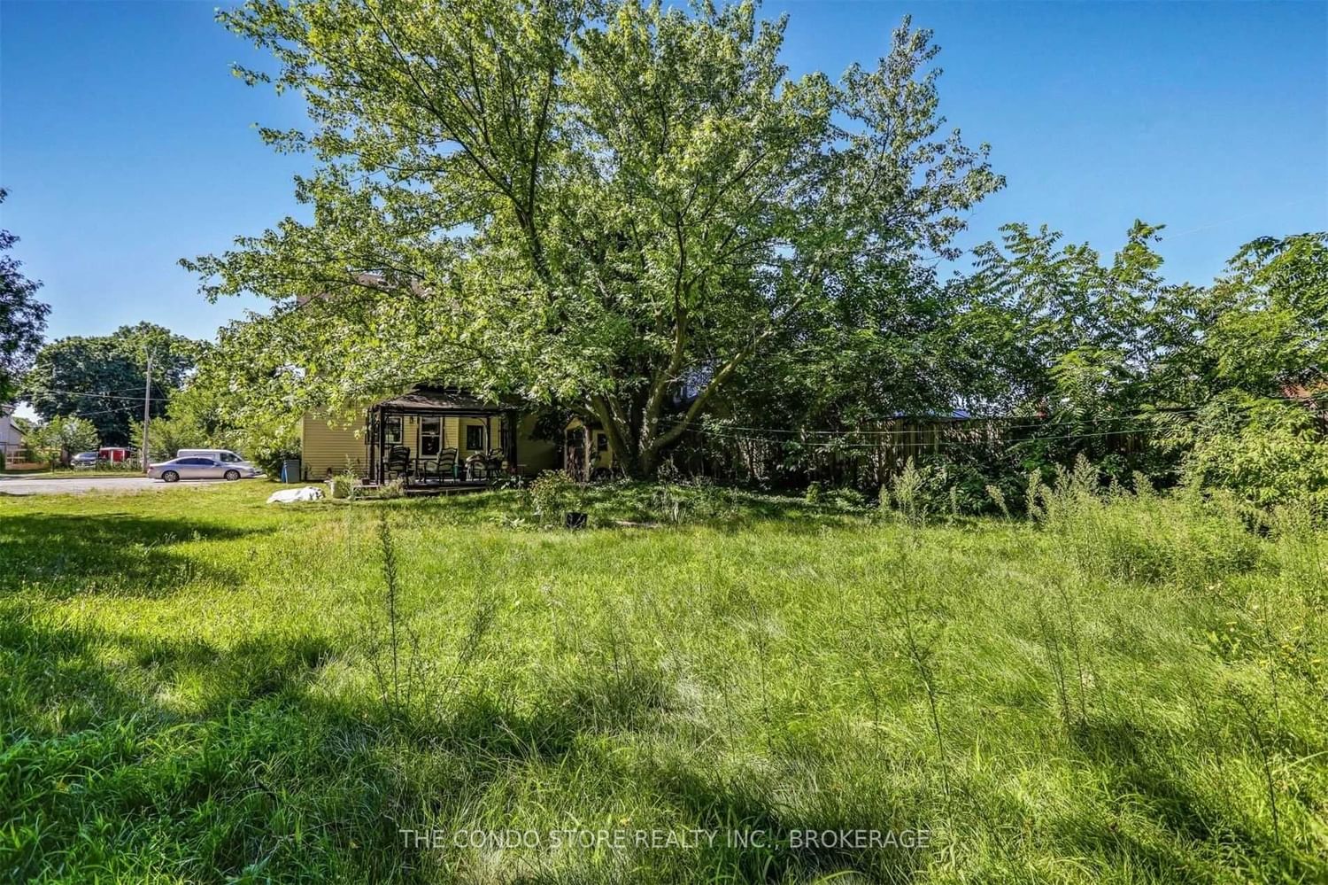 Listing Image 7