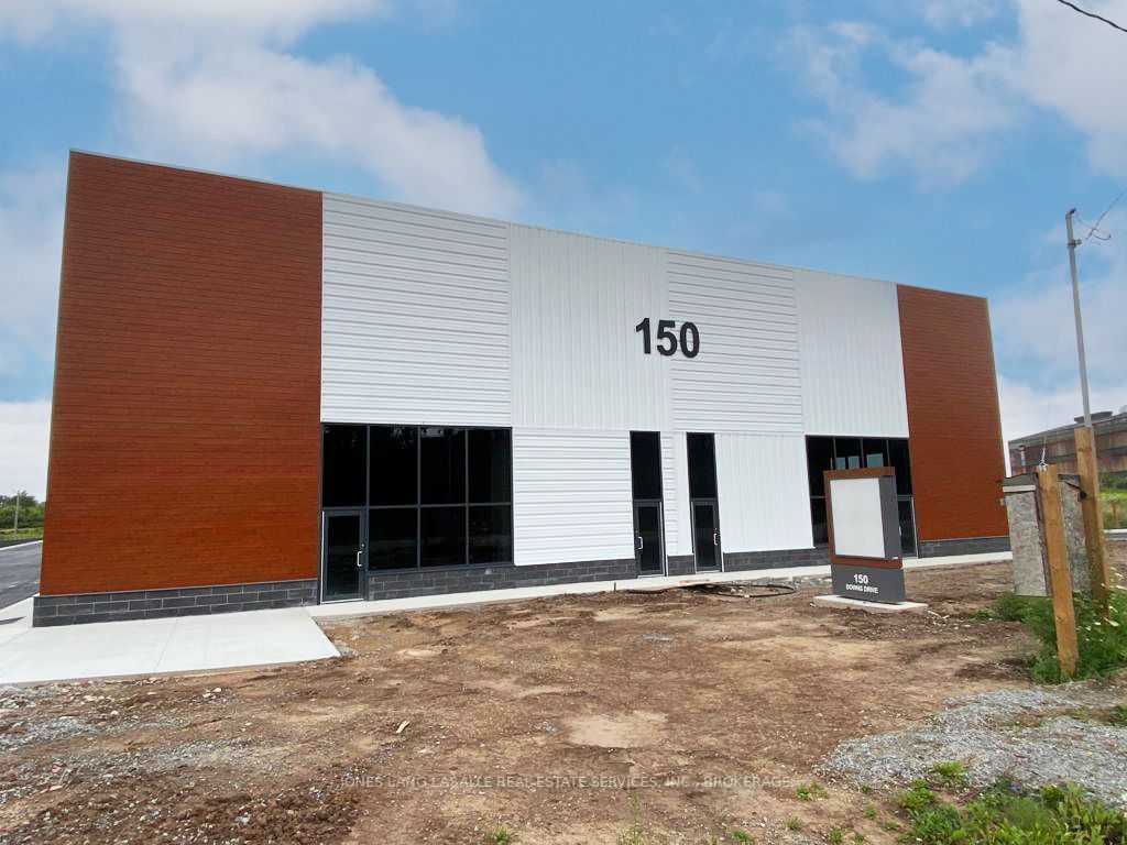 Industrial for lease at 150 Downs Drive, Welland, L3B 5N6 - MLS: X5815381