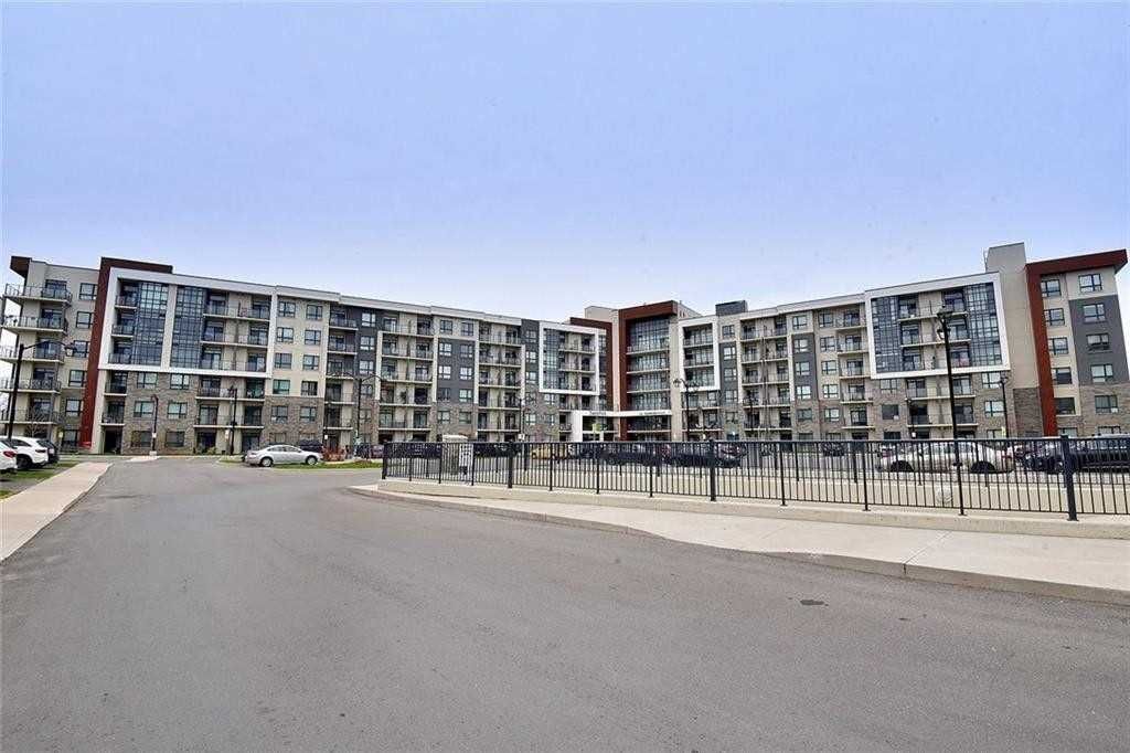 Condo sold at 239-125 Shoreview Place, Hamilton, Stoney Creek, L8E 0K3 - MLS: X5822295