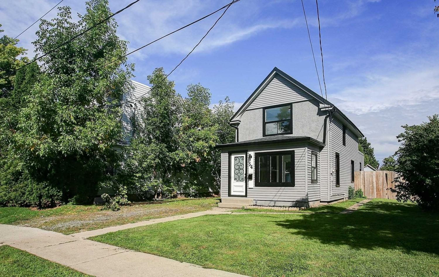 Listing Image 3