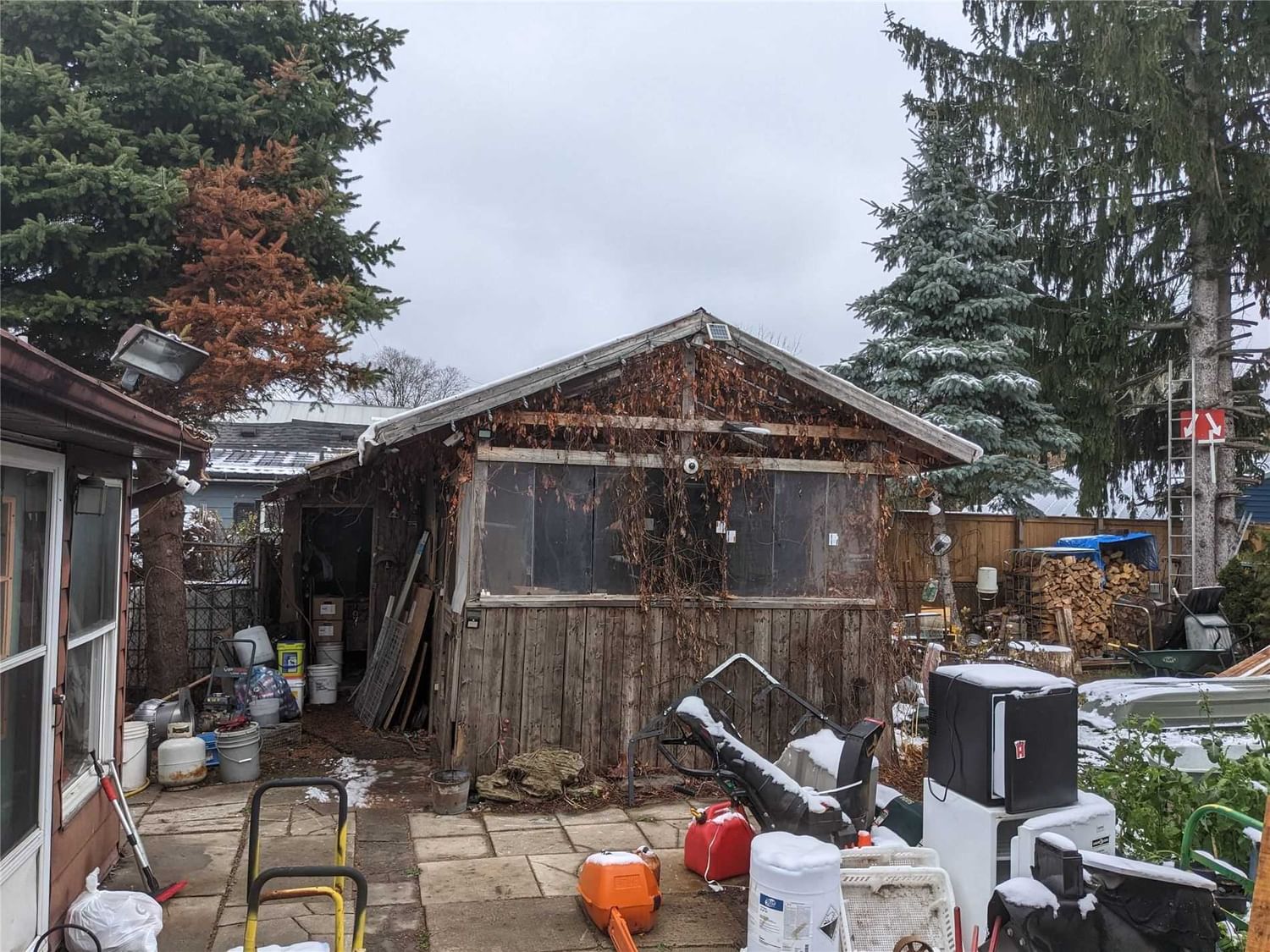 Listing Image 3