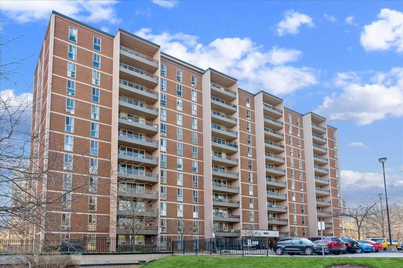 404 - 1964 Main St W, Hamilton, L8S 1J5 | Image 2