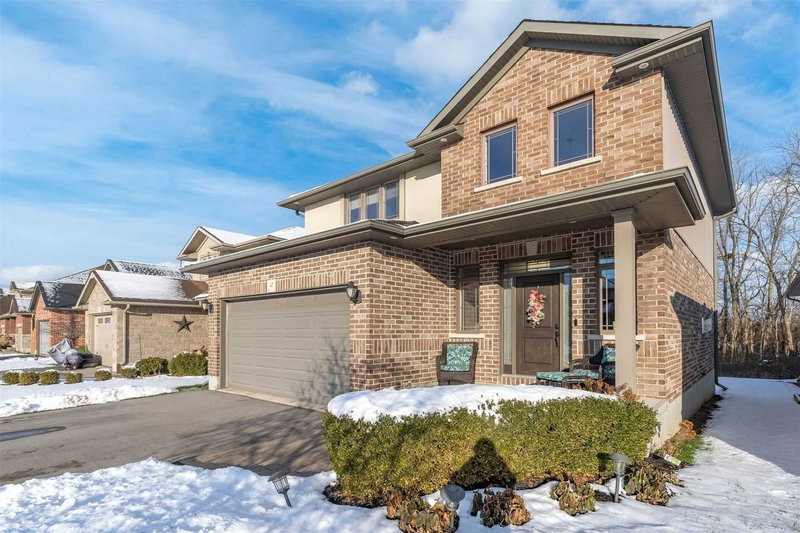 47 Hanover Crt, Belleville, K8N 0B1 | Image 3