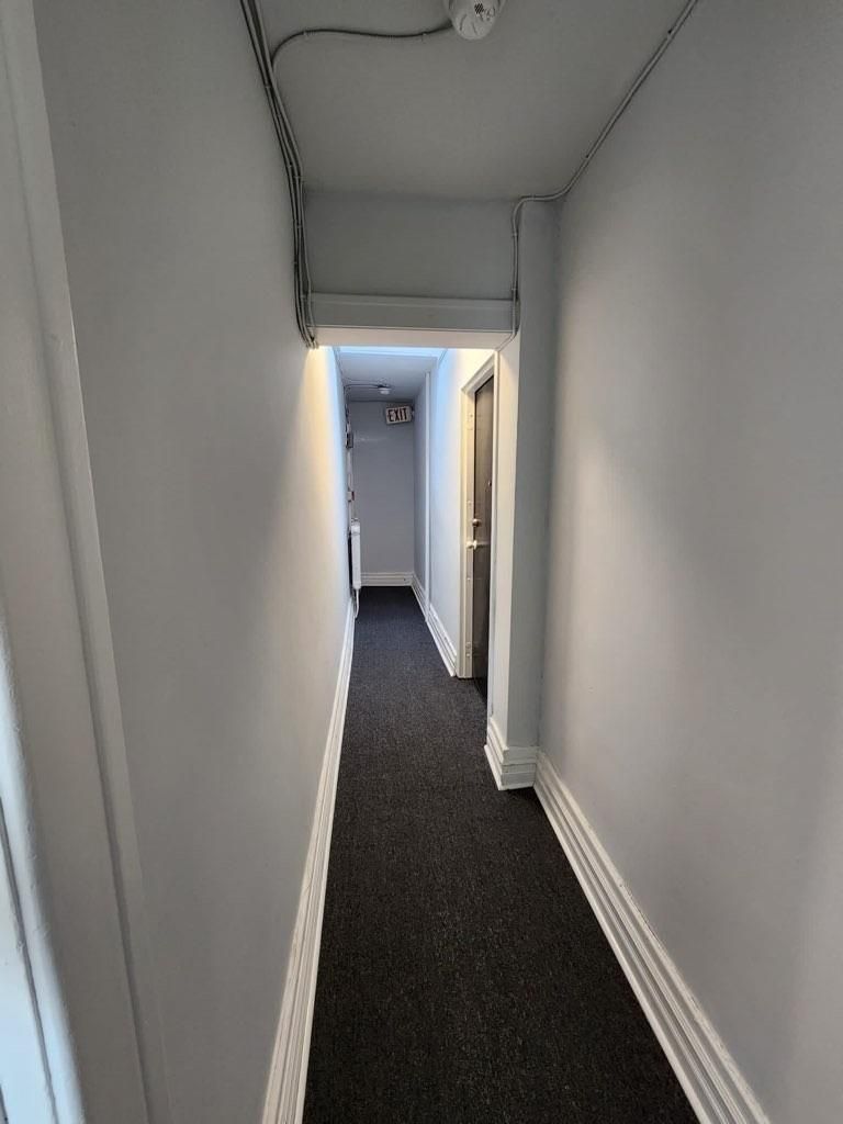 Room1