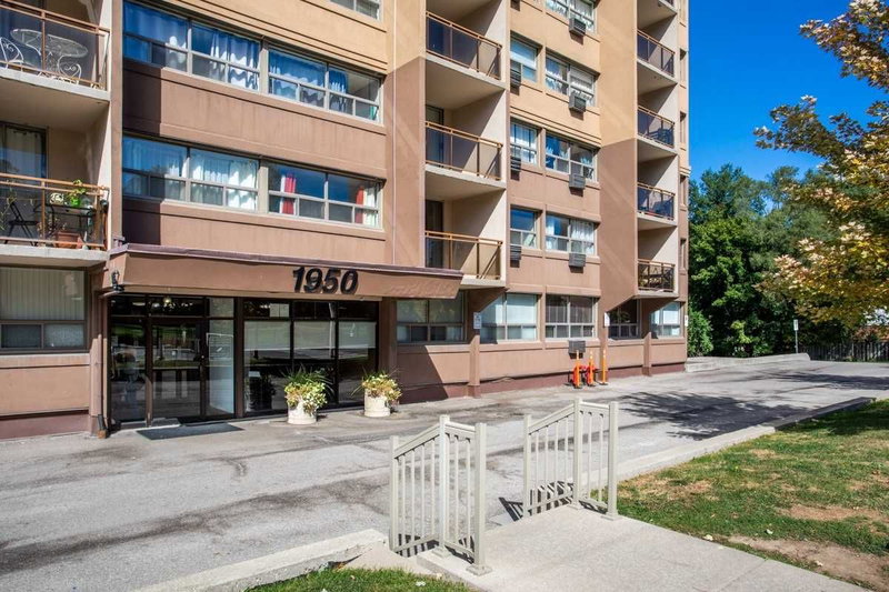 703 - 1950 Main St W, Hamilton, L8S 4M9 | Image 3
