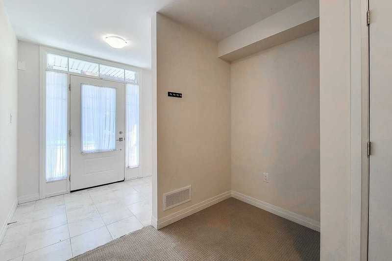 4 Workman Lane, Hamilton, L9G 0R2 | Image 3