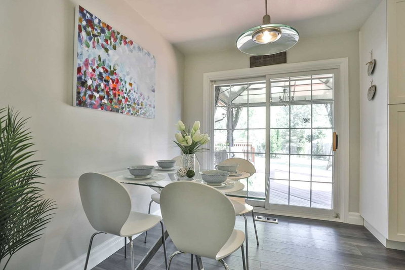 226 Bel Air Ave, Hamilton, L8E 5K2 | Image 2