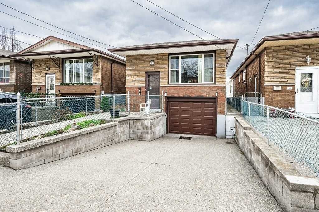 Detached House sold at 65 Burton Street, Hamilton, North End, L8L 3R2 - MLS: X5847755