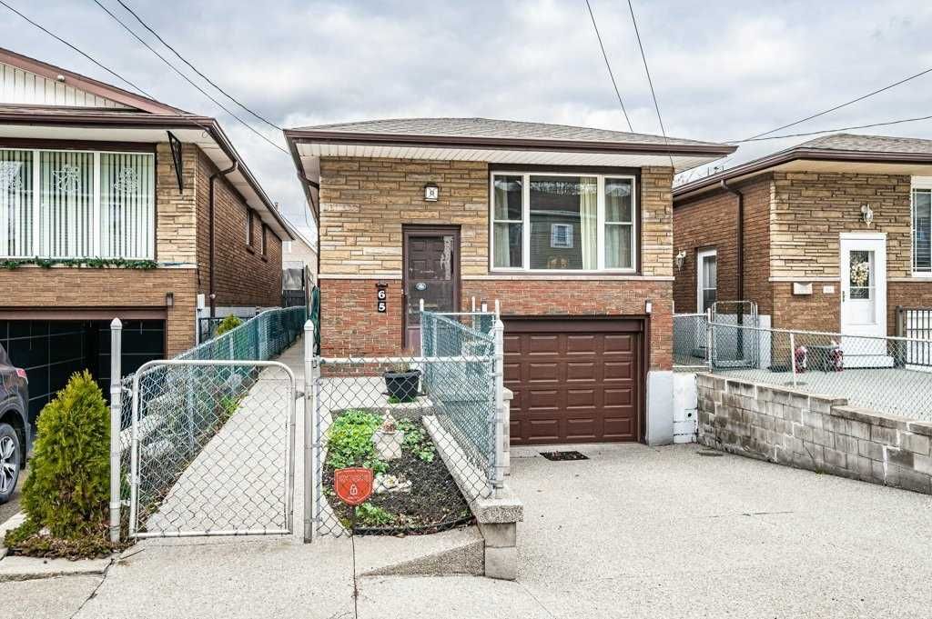 Detached House sold at 65 Burton Street, Hamilton, North End, L8L 3R2 - MLS: X5847755