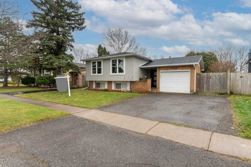 8146 Westwood St, Niagara Falls, L2H 1Y2 | Image 2