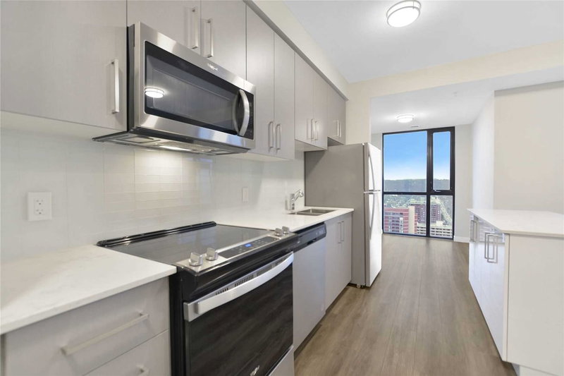 2313 - 15 Queen St S, Hamilton, L8P 0C6 | Image 2