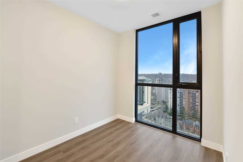 2313 - 15 Queen St S, Hamilton, L8P 0C6 | Image 3