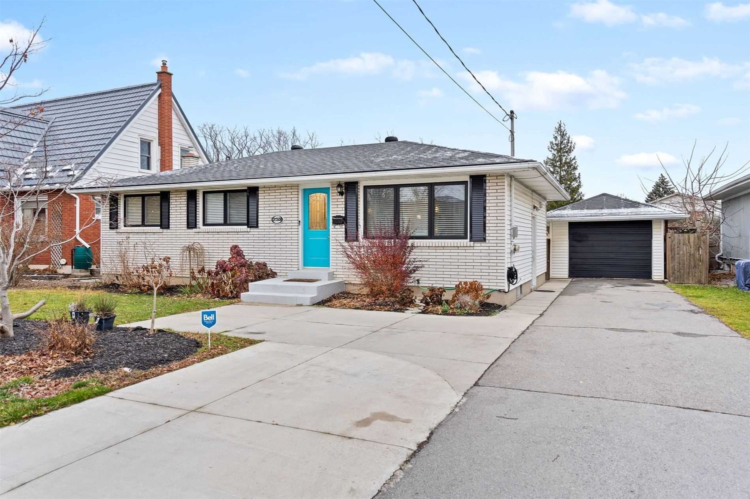 Detached House sold at 259 Lakeshore Road, St. Catharines, L2M 1R9 - MLS: X5849902