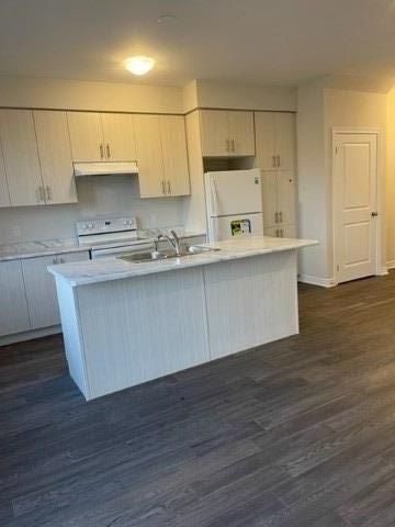 6 Mockingbird Lane, Hamilton, L8E 0K7 | Image 2