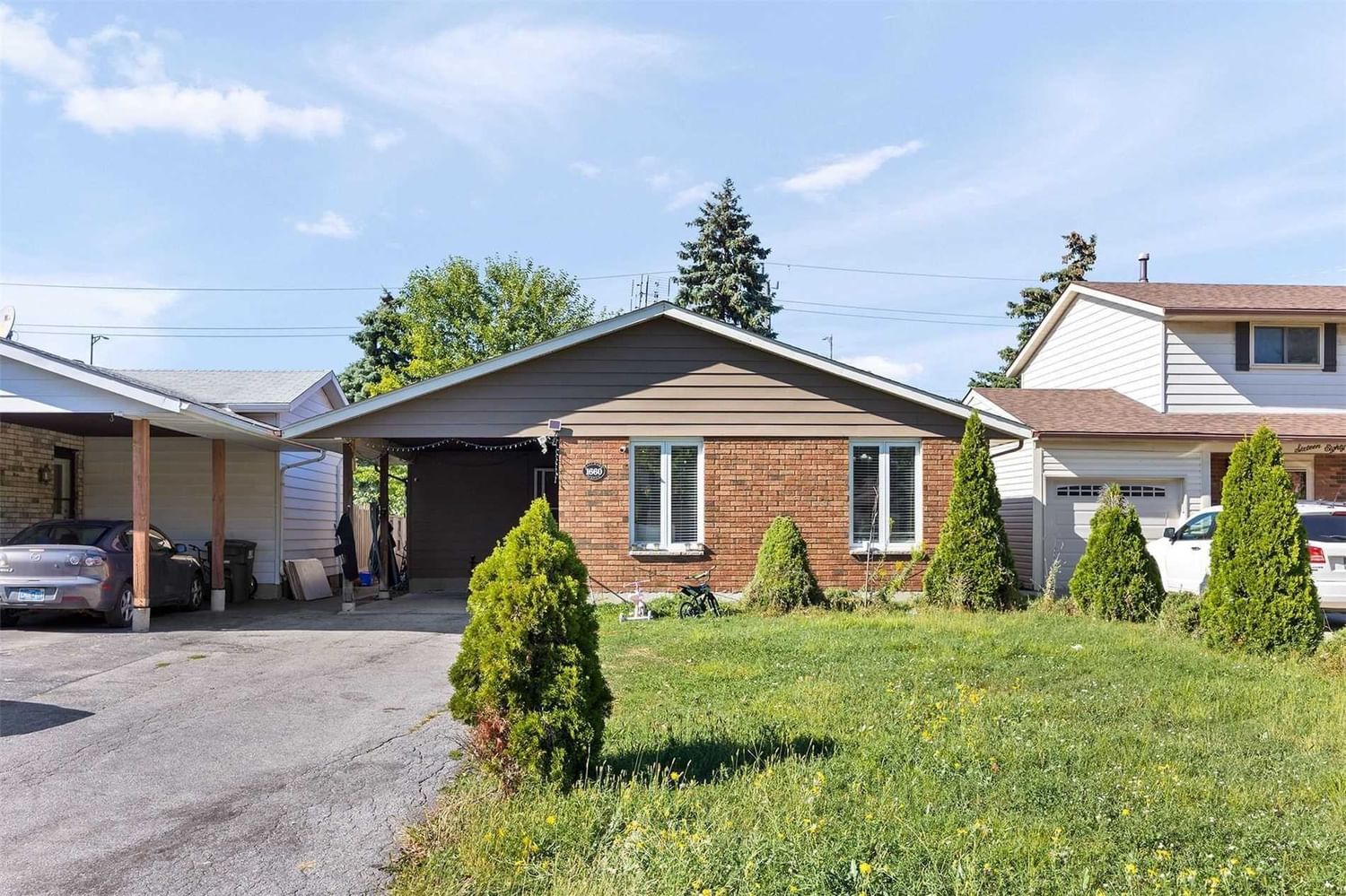 Detached House sold at 1660 Hallmark Avenue, Windsor, N8W 4Z4 - MLS: X5854848