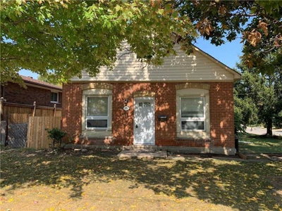 Semi-Detached House leased at A-93 Limeridge Road, Hamilton, Ontario, L9A 2S4 - Greeningdon - MLS: X5855160