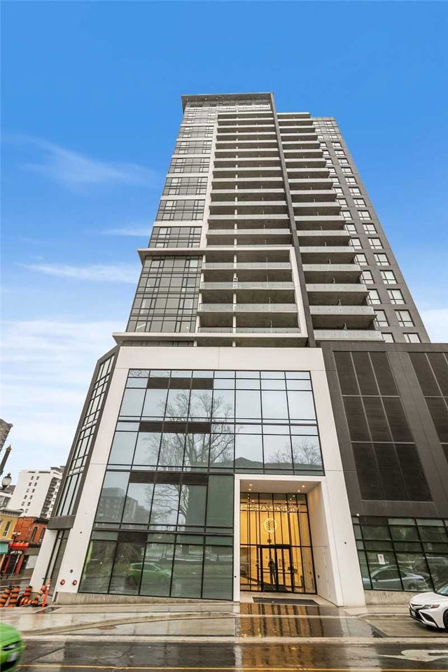 2206 - 15 Queen Street