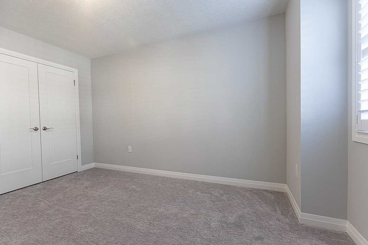 Listing Image 30