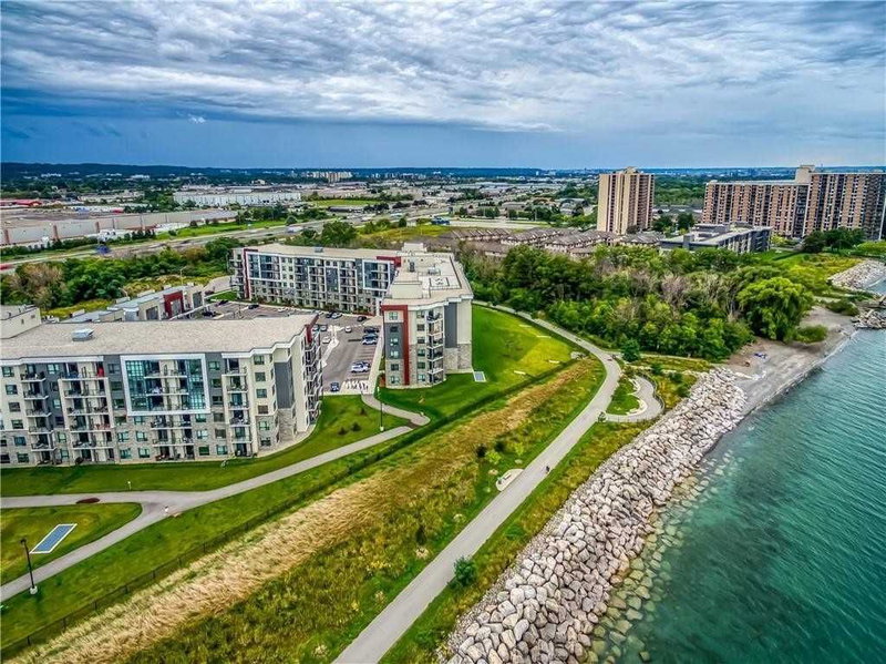 212 - 125 Shoreview Pl, Hamilton, L8E 0K3 | Image 2