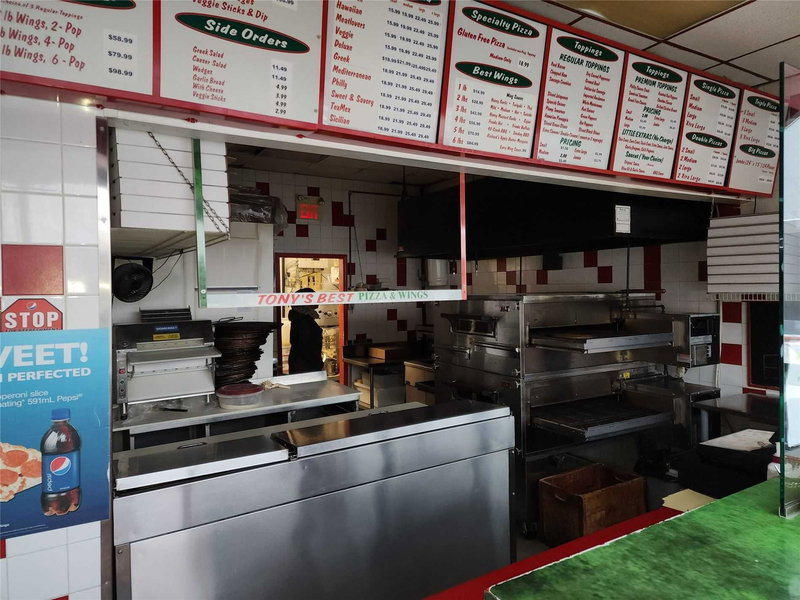 24 Lindsay St S, Kawartha Lakes, K9V2L7 | Image 2