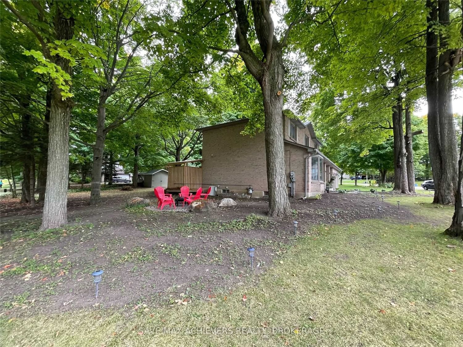 Listing Image 7