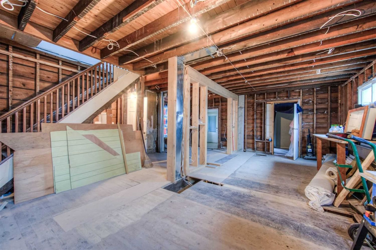 Listing Image 7