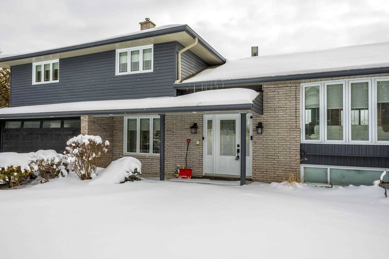 47 Newman Rd, Kawartha Lakes, K0M 2C0 | Image 2