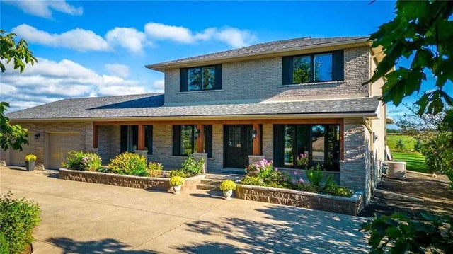 1568 Golf Club Road