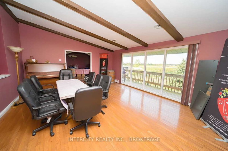 450 Queenston Rd, Niagara-on-the-Lake, L0S 0J1 | Image 3